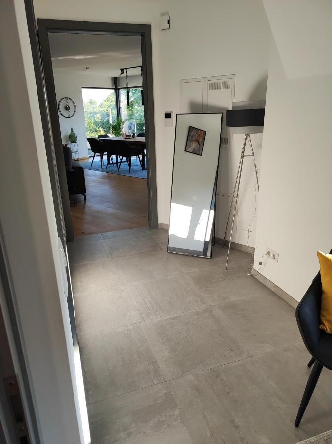 Luxurioeses Penthouse Mit Blick Auf Die Uno-City Und Dem Kaiserwasser. 3Schlafzimmer, 2 Baeder, Privat Lift Ins Apartment Βιέννη Εξωτερικό φωτογραφία