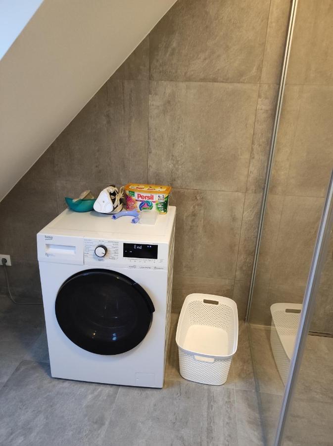 Luxurioeses Penthouse Mit Blick Auf Die Uno-City Und Dem Kaiserwasser. 3Schlafzimmer, 2 Baeder, Privat Lift Ins Apartment Βιέννη Εξωτερικό φωτογραφία
