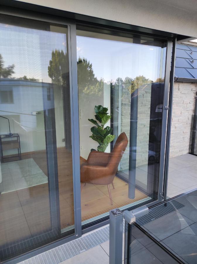 Luxurioeses Penthouse Mit Blick Auf Die Uno-City Und Dem Kaiserwasser. 3Schlafzimmer, 2 Baeder, Privat Lift Ins Apartment Βιέννη Εξωτερικό φωτογραφία
